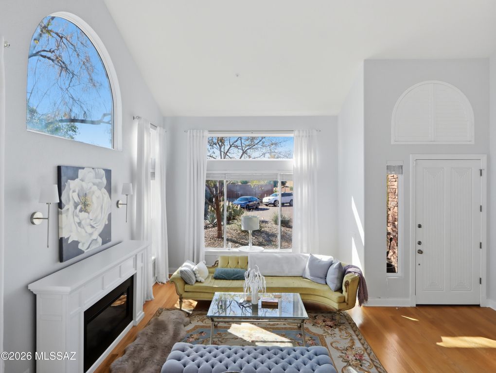 33209 N 61st Street, Scottsdale, AZ 85266