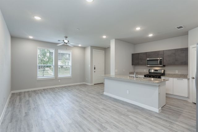 1304 Pebblebrook Drive, Mckinney, TX 75071