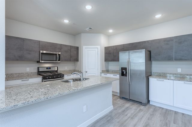 1304 Pebblebrook Drive, Mckinney, TX 75071