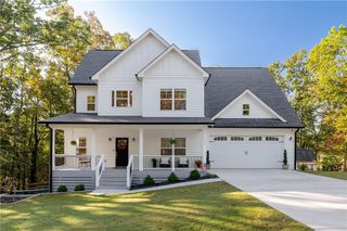 5234 Laurel Lane, Gainesville, GA 30506