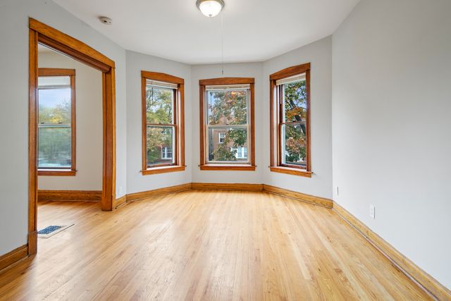 4737 N Kildare Avenue 2, Chicago, IL 60630