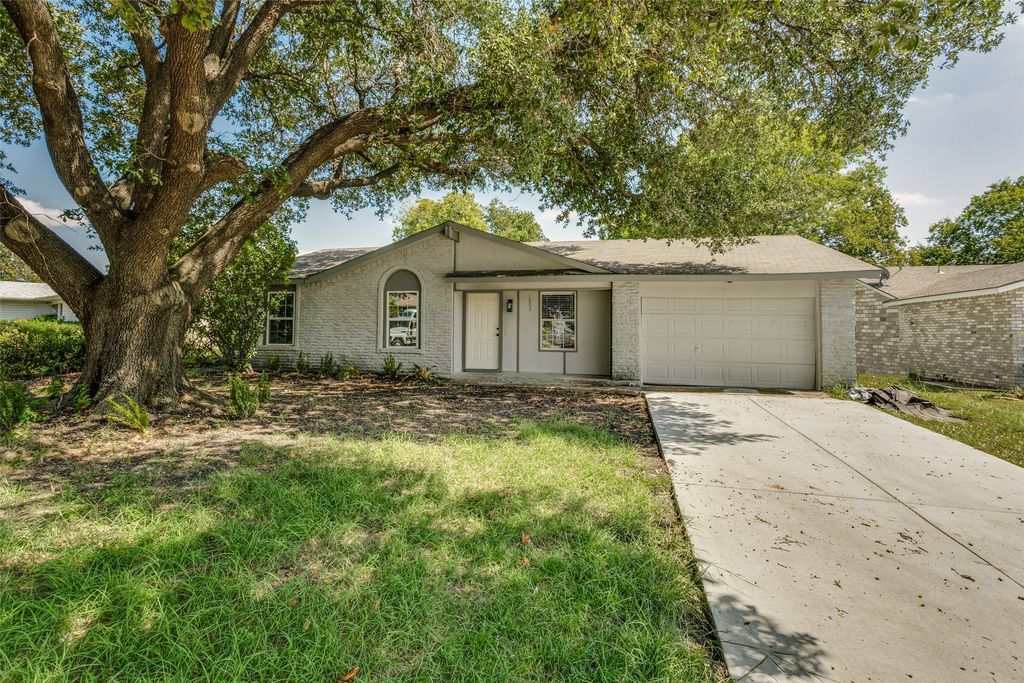 1602 Pilot Way, Garland, TX 75040
