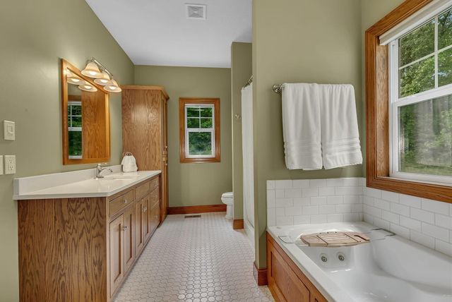 5638 Garden Hills Lane, Saint Cloud, MN 56301