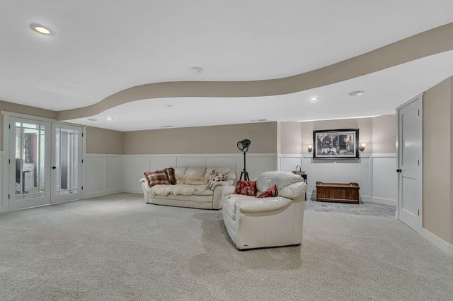 5638 Garden Hills Lane, Saint Cloud, MN 56301