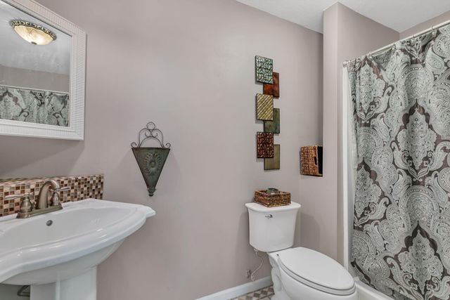 5638 Garden Hills Lane, Saint Cloud, MN 56301