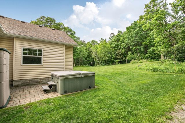 5638 Garden Hills Lane, Saint Cloud, MN 56301