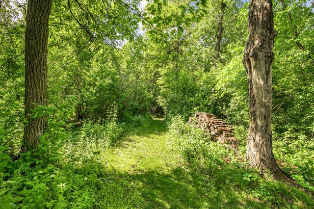 5638 Garden Hills Lane, Saint Cloud, MN 56301