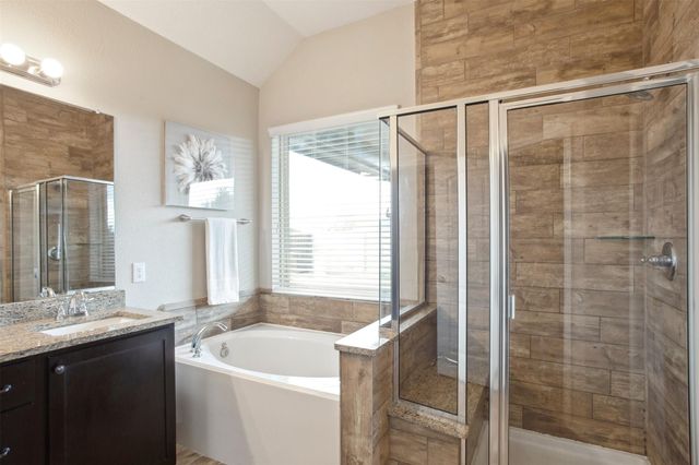 5603 Alexan Crest Drive, Fulshear, TX 77441