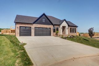 5087 East Ferdinand Court, Springfield, MO 65802
