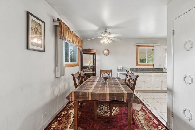 9481 Park Lane, Des Plaines, IL 60016