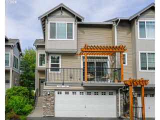 724 Nw 118TH Ave 101, Portland, OR 97229