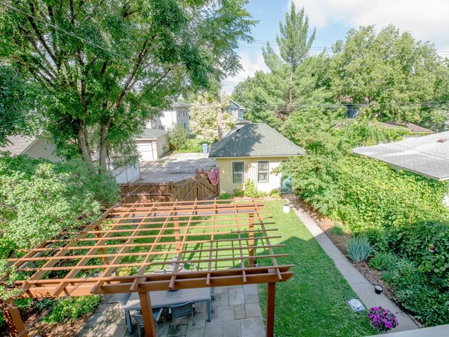 3212 Dupont Avenue S, Minneapolis, MN 55408