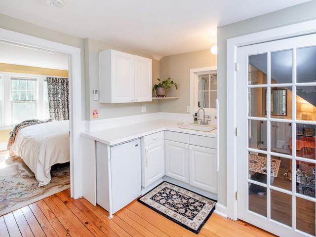3212 Dupont Avenue S, Minneapolis, MN 55408
