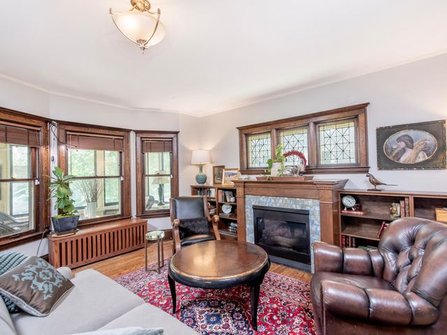3212 Dupont Avenue S, Minneapolis, MN 55408