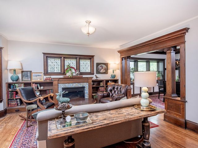 3212 Dupont Avenue S, Minneapolis, MN 55408
