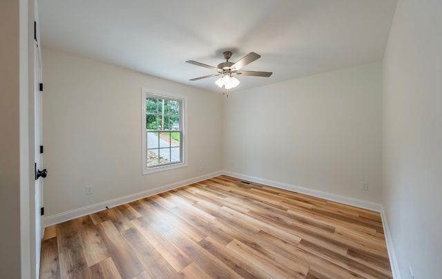 4821 Thomasville Road, Chapmansboro, TN 37035