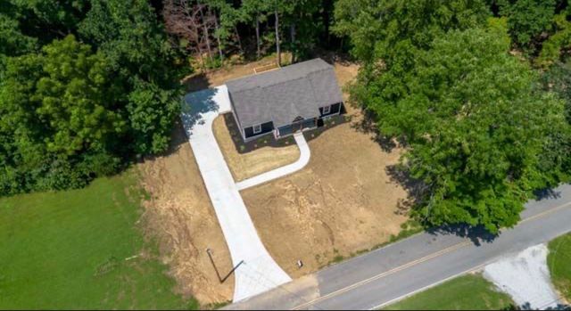 4821 Thomasville Road, Chapmansboro, TN 37035