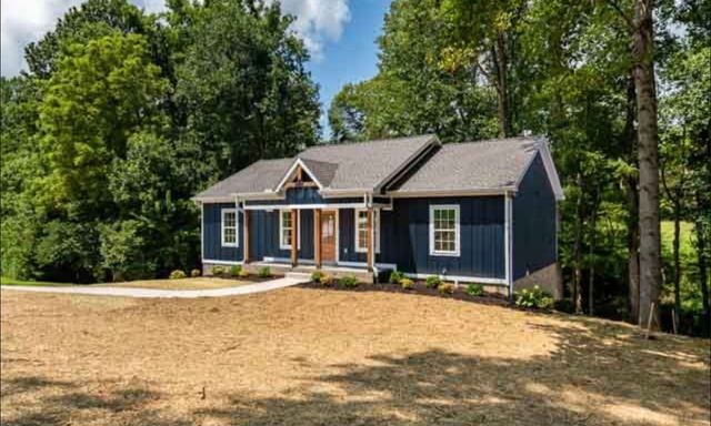 4821 Thomasville Road, Chapmansboro, TN 37035