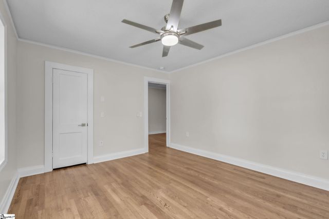 470 W Hayne Street, Woodruff, SC 29388