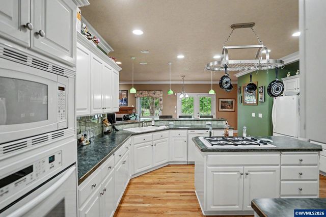 6515 Whisper Creek Lp NE, Keizer, OR 97303