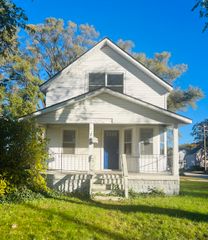748 Marquette Avenue, Muskegon Twp, MI 49442