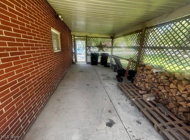 102 Young Drive, Lodi, OH 44254