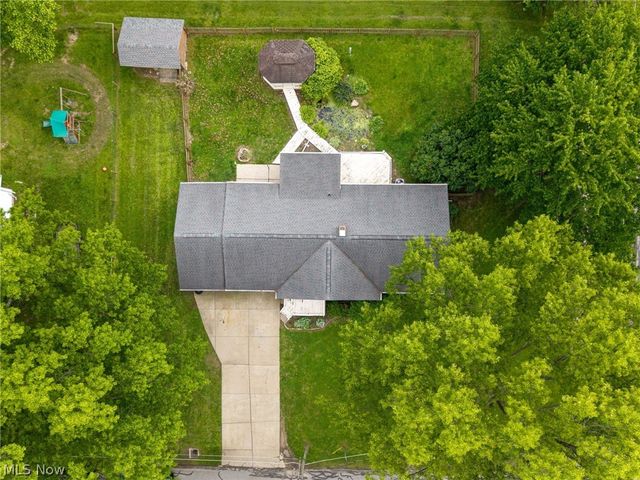 102 Young Drive, Lodi, OH 44254