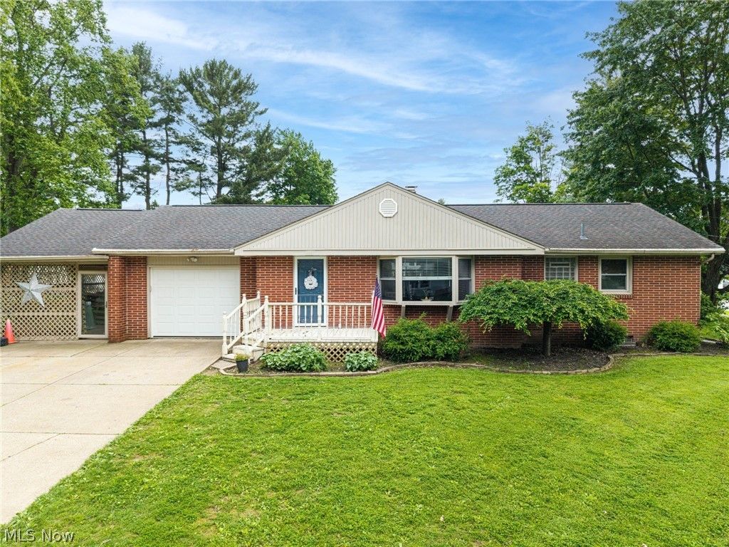 102 Young Drive, Lodi, OH 44254