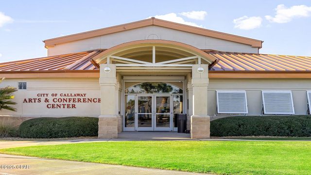 8441 Park Place Drive, Panama City, FL 32404