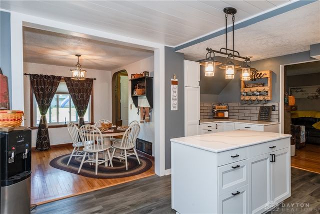 1641 Woods Drive, Beavercreek, OH 45432