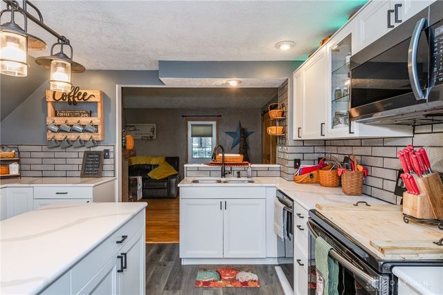 1641 Woods Drive, Beavercreek, OH 45432