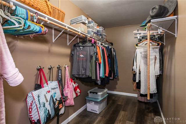 1641 Woods Drive, Beavercreek, OH 45432