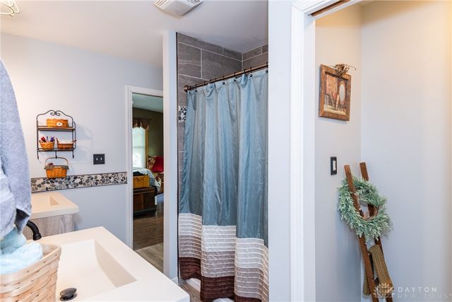 1641 Woods Drive, Beavercreek, OH 45432