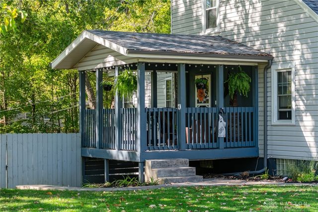 1641 Woods Drive, Beavercreek, OH 45432