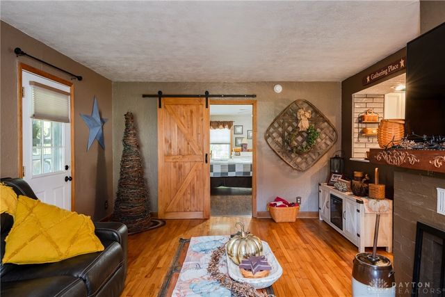 1641 Woods Drive, Beavercreek, OH 45432