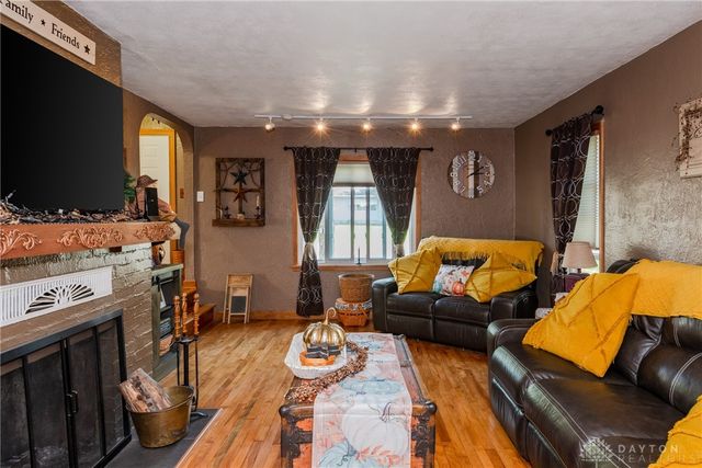 1641 Woods Drive, Beavercreek, OH 45432