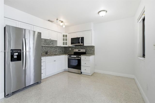 2625 SW 29th Ave 2625, Miami, FL 33133