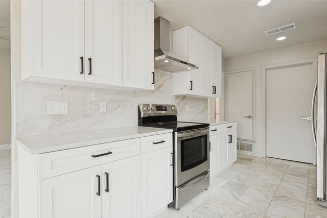 2205 Phoenix Drive, Garland, TX 75040