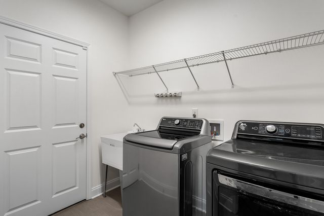 1127 Madison Mill Dr, Nolensville, TN 37135