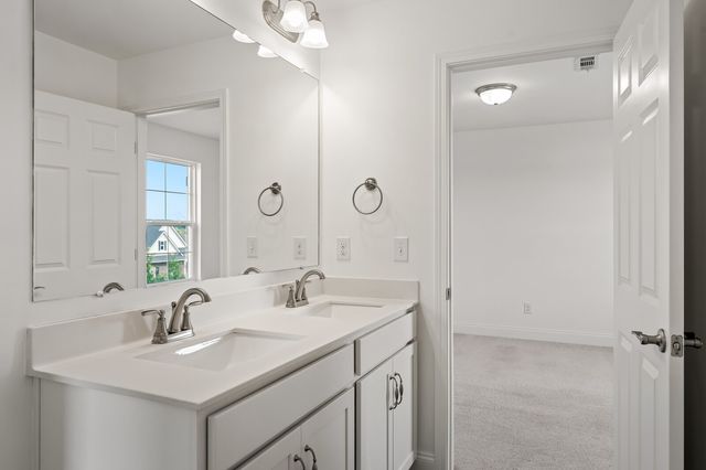 1127 Madison Mill Dr, Nolensville, TN 37135