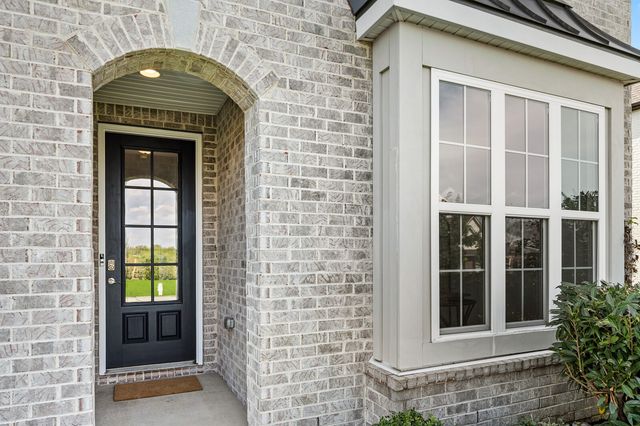 1127 Madison Mill Dr, Nolensville, TN 37135