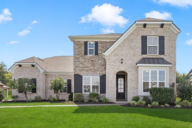 1127 Madison Mill Dr, Nolensville, TN 37135