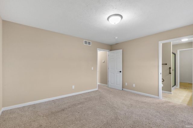 1217 Park Meadows Drive, Goshen, IN 46526