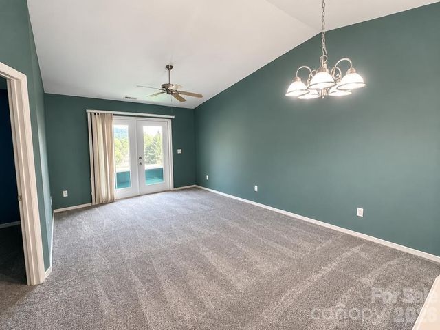 31 Mint Lake Court W Unit B, Franklin, NC 28734
