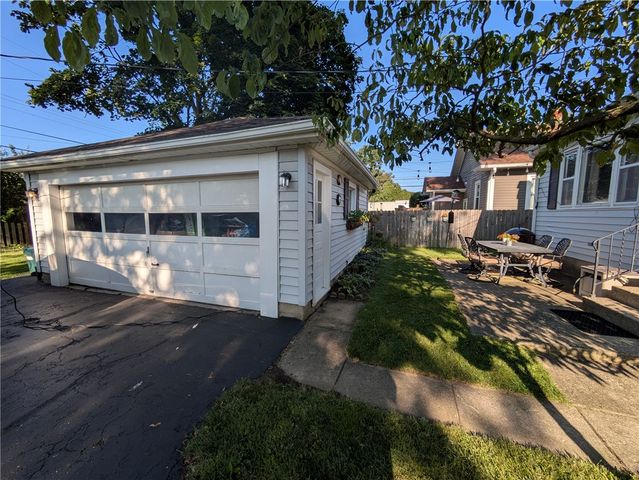 306 Telford Avenue, Oakwood, OH 45419