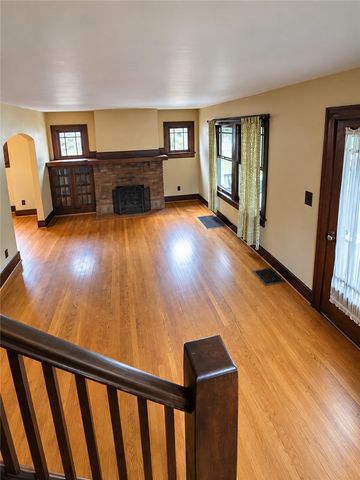 306 Telford Avenue, Oakwood, OH 45419