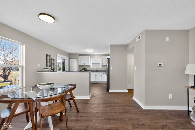 6840 W Odessa Way, Mccordsville, IN 46055