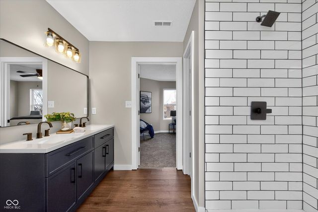 6840 W Odessa Way, Mccordsville, IN 46055