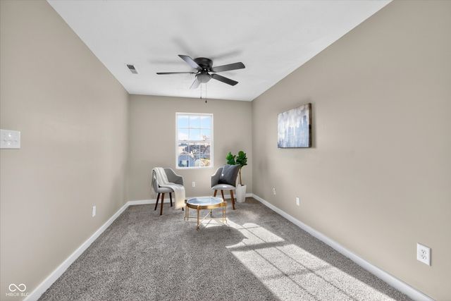 6840 W Odessa Way, Mccordsville, IN 46055