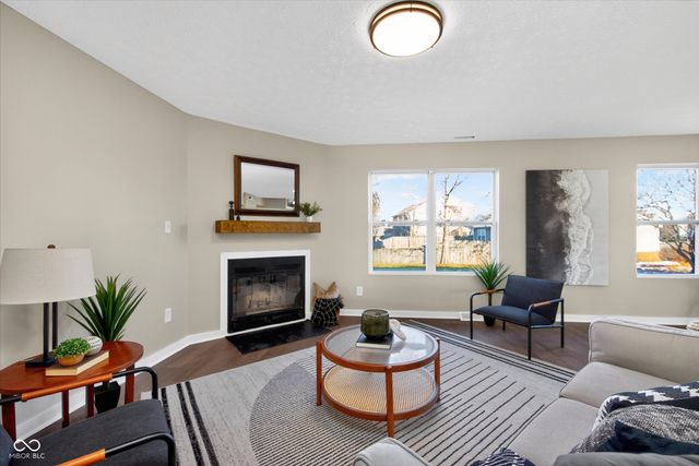 6840 W Odessa Way, Mccordsville, IN 46055